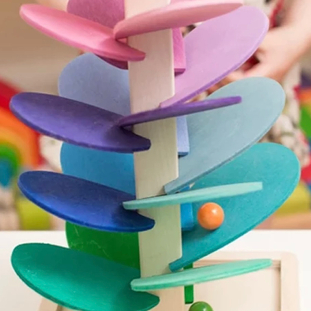 Arbre à pétales en bois